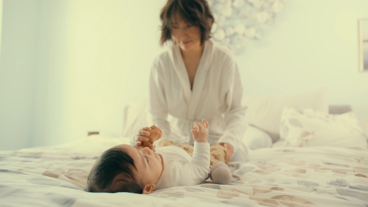 Everyday Baby Care: Gentle Bathing, Grooming & Bonding